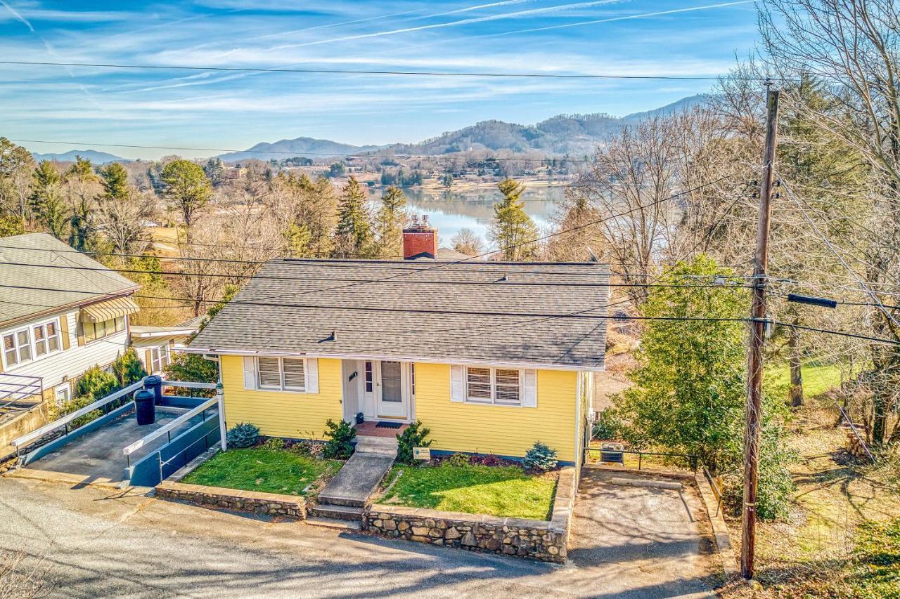 Our Mountain Home Lake Junaluska 외부 사진